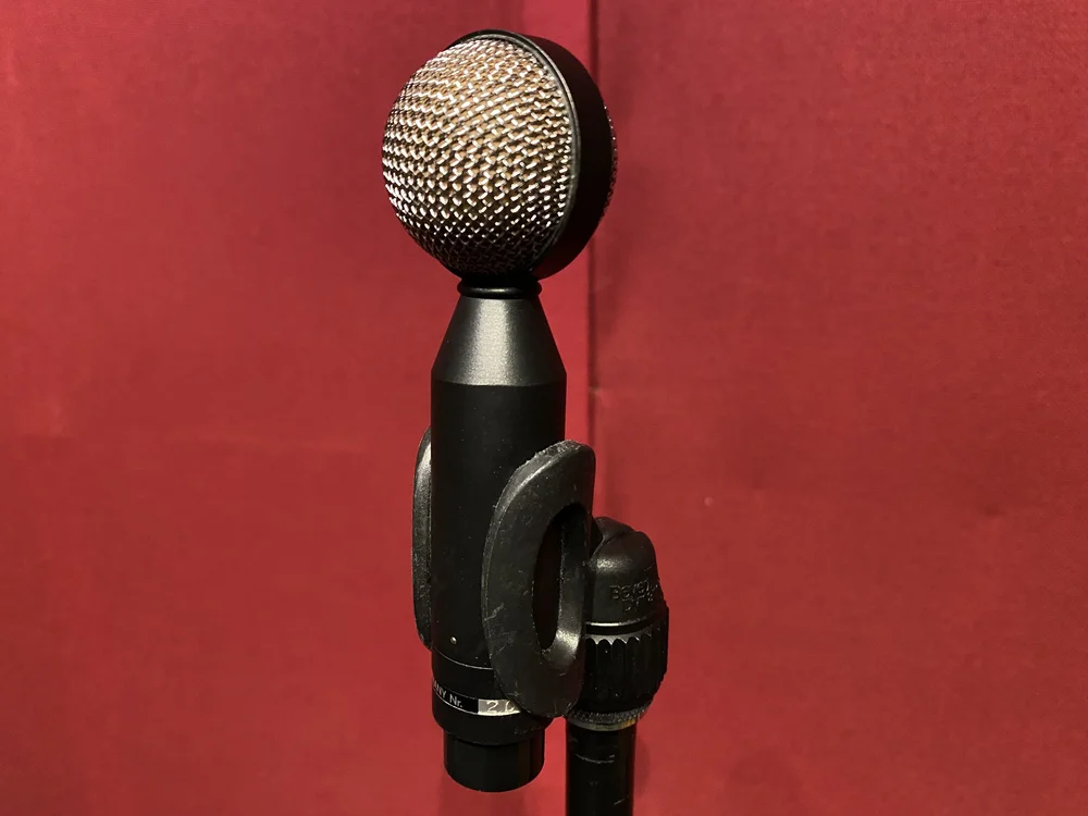 Beyerdynamic+M130.jpeg?format=